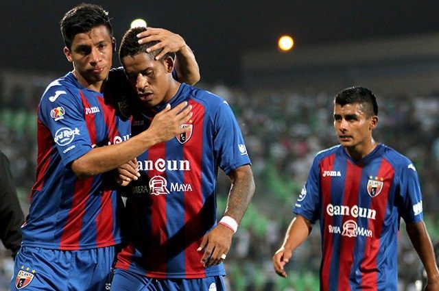 ¿Qué equipo no juega actualmente en la Primera División?